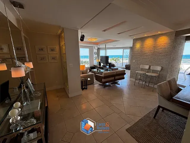 Cobertura / Penthouse com 300m² 3 quartos e 4 banheiros, à venda, no bairro Ingleses do Rio Vermelho em Florianópolis