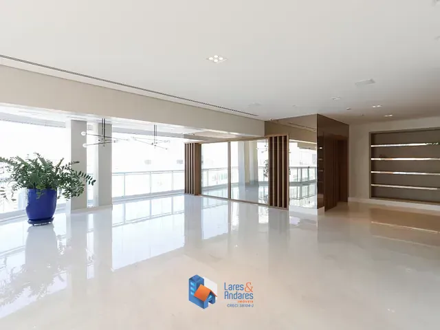 Cobertura / Penthouse com 420m² 4 quartos e 6 banheiros, à venda, no bairro Jardim das Perdizes em São Paulo