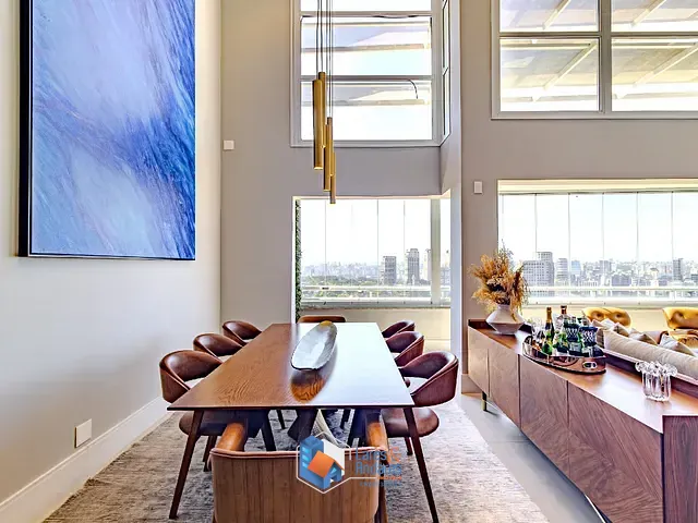 Cobertura / Penthouse com 574m² 3 quartos e 5 banheiros, à venda, no bairro Real Parque em São Paulo