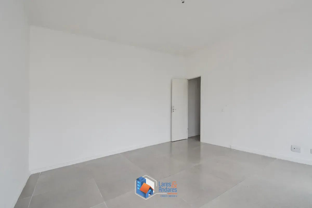 Cobertura, 3 quartos, 210 m² - Foto 2