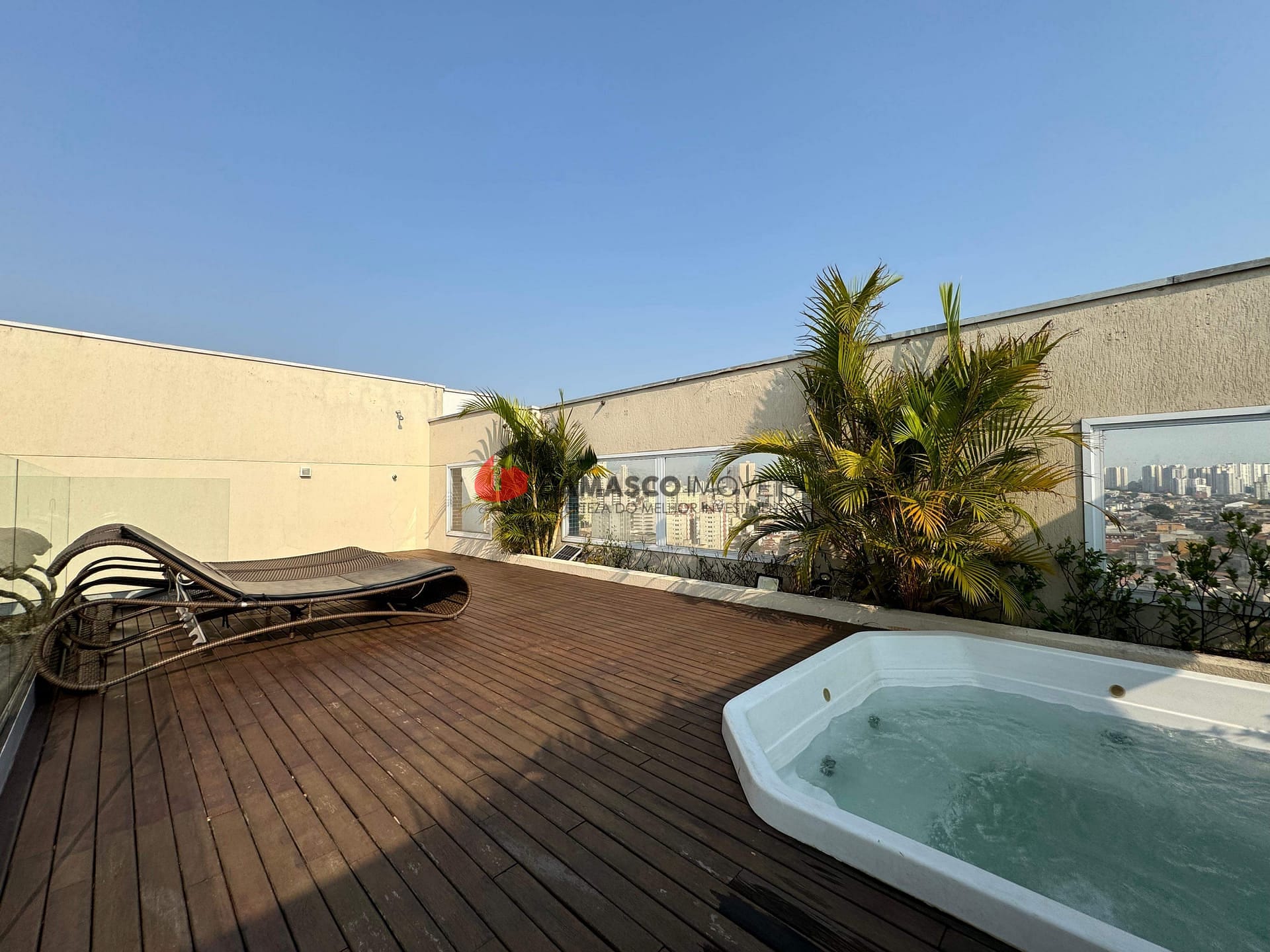 Cobertura à venda com 3 quartos, 300m² - Foto 1
