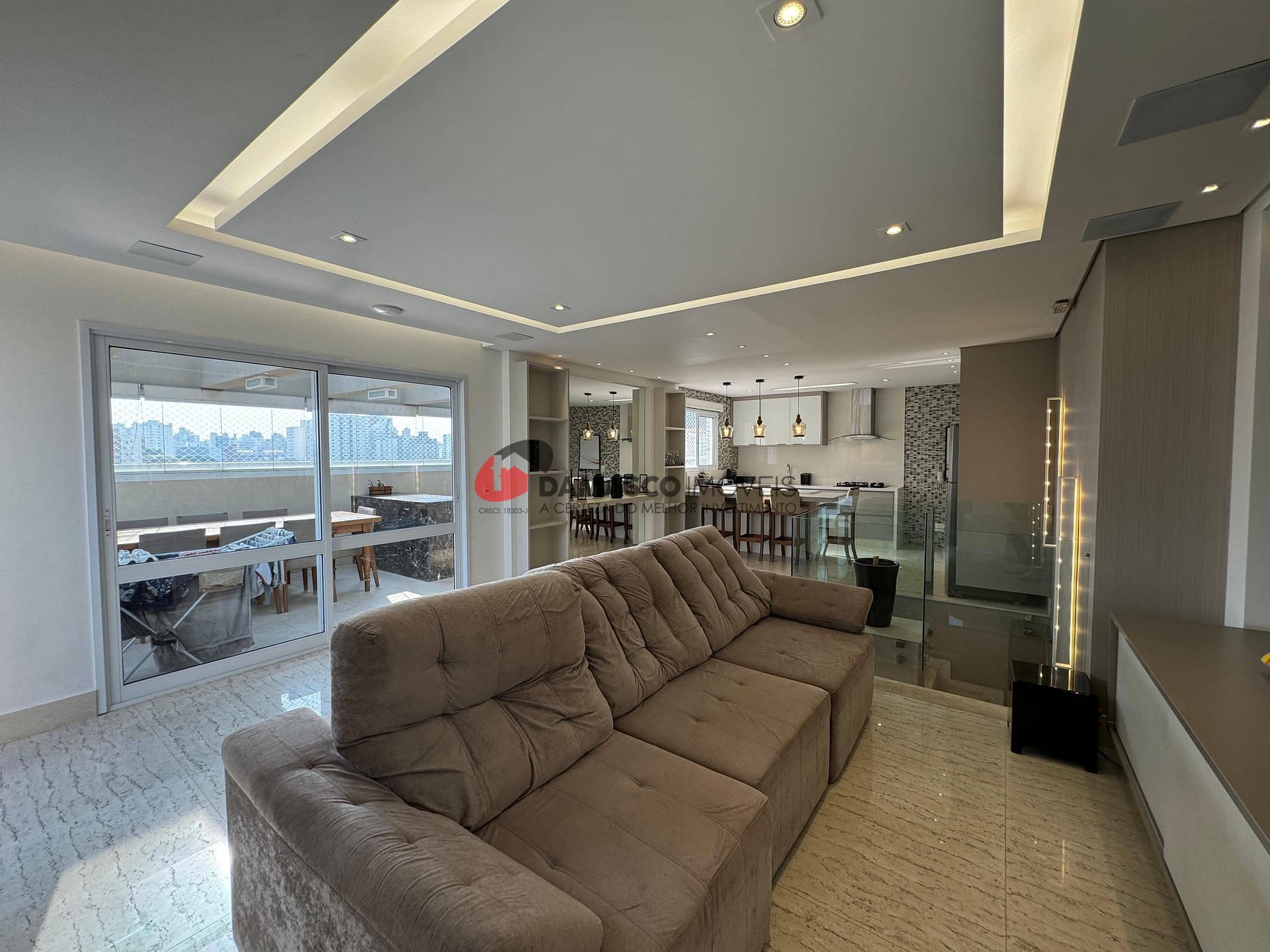 Cobertura à venda com 3 quartos, 300m² - Foto 11