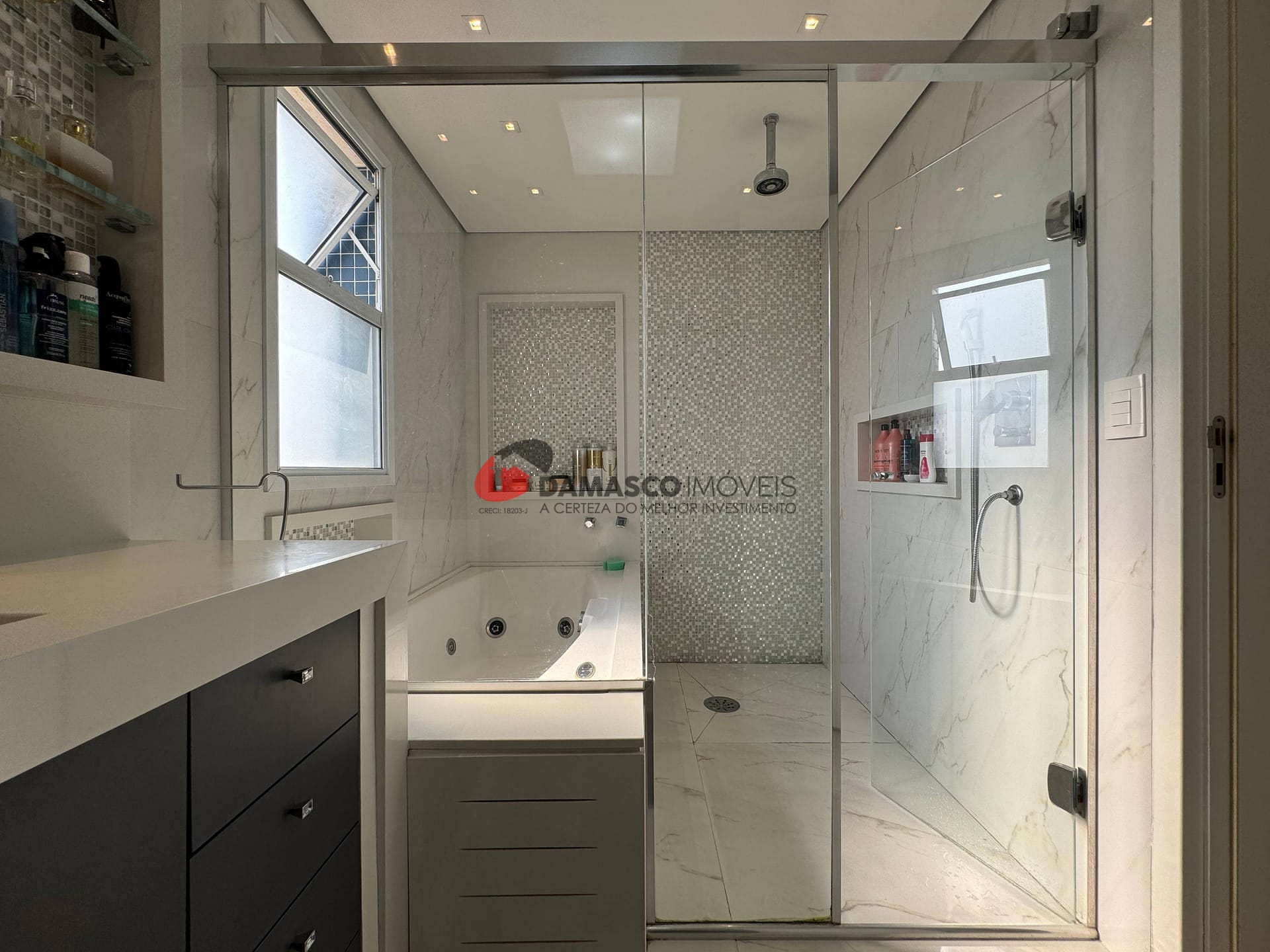 Cobertura à venda com 3 quartos, 300m² - Foto 29