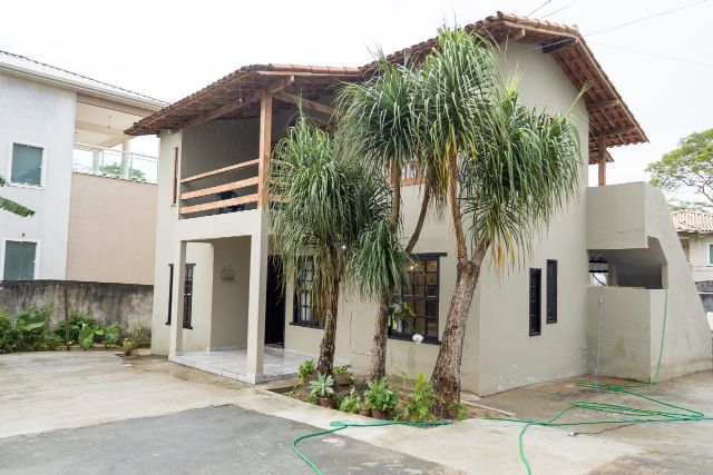 Pousada com 900m², à venda, no bairro Extensão Novo Rio das Ostras em Rio das Ostras