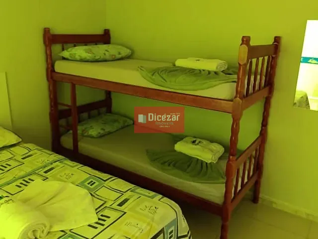 Pousada com 354m² 6 quartos e 6 banheiros, à venda, no bairro Armação em Penha
