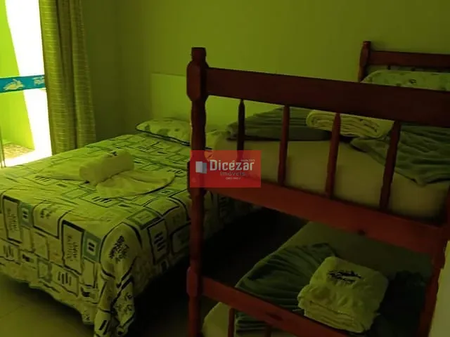 Pousada com 354m² 6 quartos e 6 banheiros, à venda, no bairro Armação em Penha