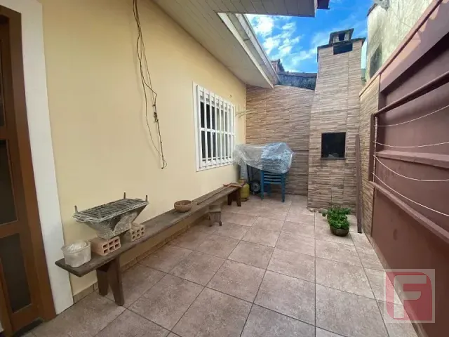 Pousada à venda, no bairro Itapema do Norte em Itapoá