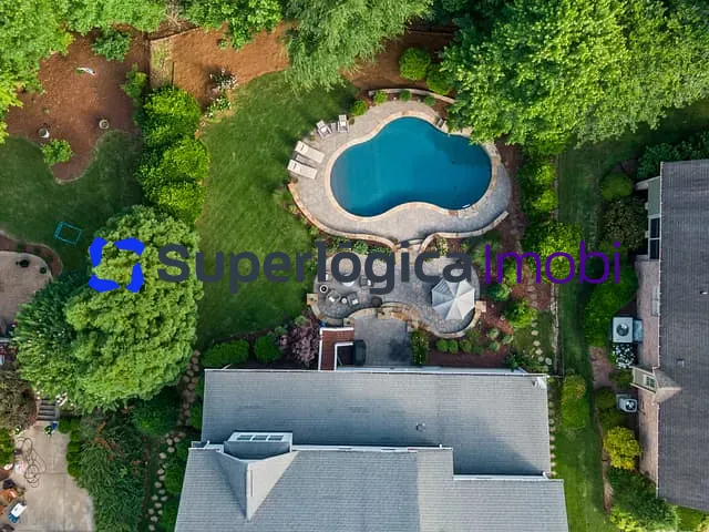 Casa com 130m² 3 quartos e 3 banheiros, à venda, no bairro Vivendas do Arvoredo em Londrina