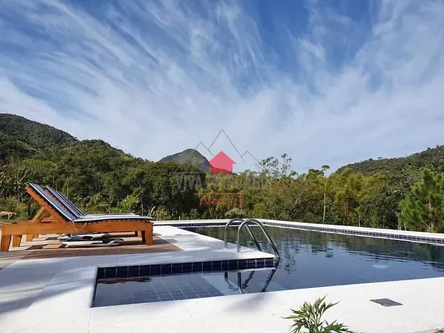 Pousada com 46825m² 6 quartos e 7 banheiros, à venda, no bairro Lumiar em Nova Friburgo