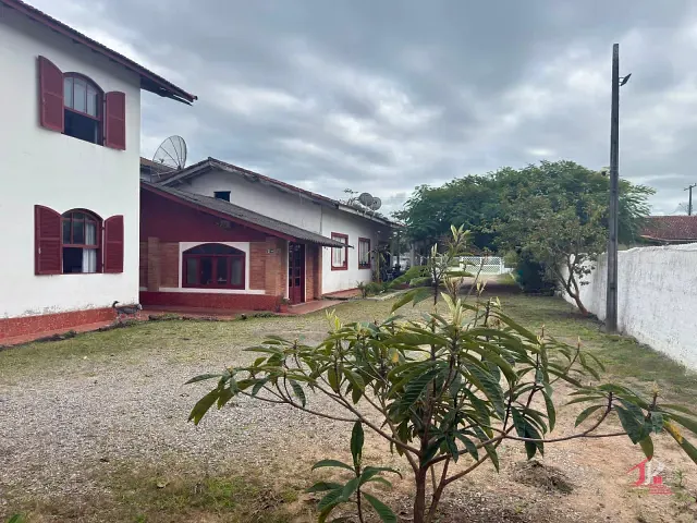 Pousada com 1617m² 10 quartos e 10 banheiros, à venda, no bairro Belas Artes em Itanhaém