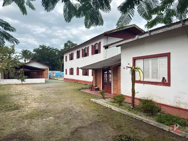 Pousada com 1617m² 10 quartos e 10 banheiros, à venda, no bairro Belas Artes em Itanhaém