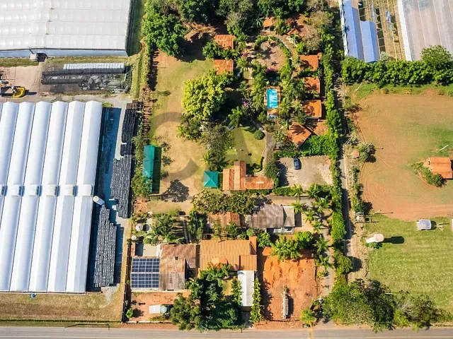 Pousada com 7905m² 10 quartos e 13 banheiros, à venda, no bairro Fundão em Holambra