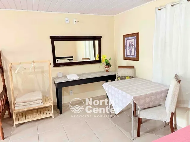 Pousada 1 quarto e 1 banheiro, para alugar, no bairro Costeira em Balneário Barra do Sul