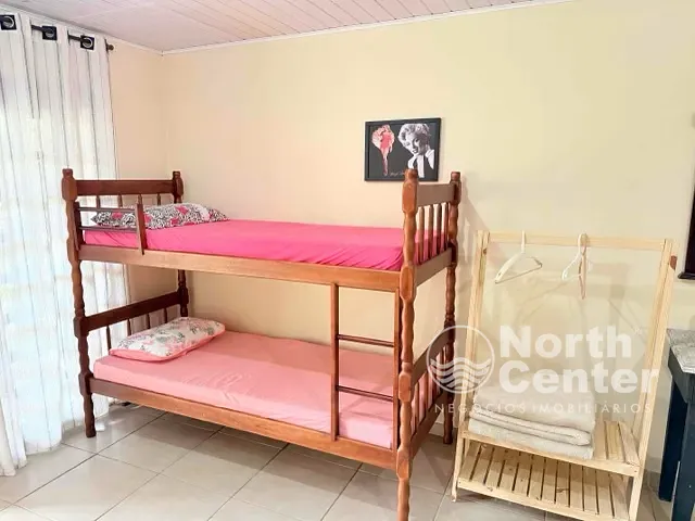 Pousada para alugar, no bairro Costeira em Balneário Barra do Sul