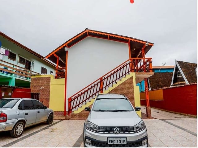 Pousada com 1000m² 19 quartos e 20 banheiros, à venda, no bairro Maranduba em Ubatuba