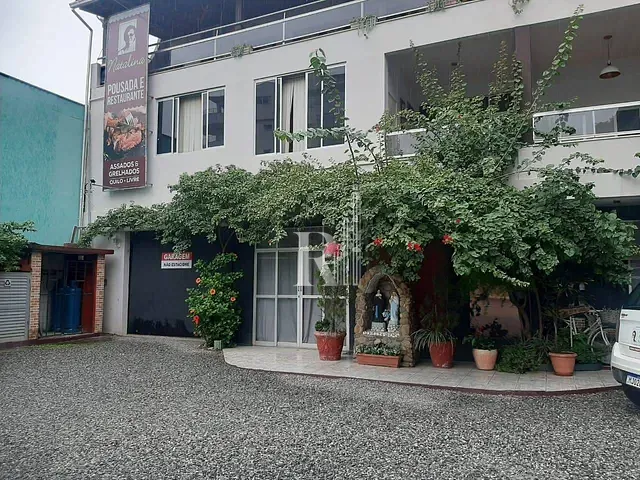 Pousada à venda, no bairro Centro em Nova Trento