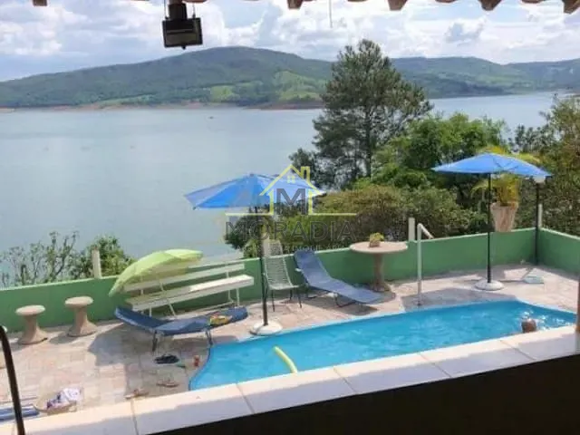 Pousada com 300m² 3 quartos e 3 banheiros, para alugar, no bairro Lago de Furnas em Capitólio