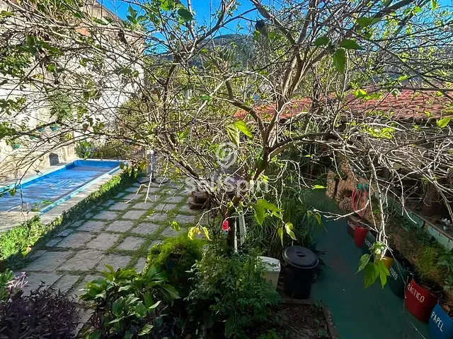 Pousada 11 quartos e 12 banheiros, para alugar, no bairro Piratininga em Niterói