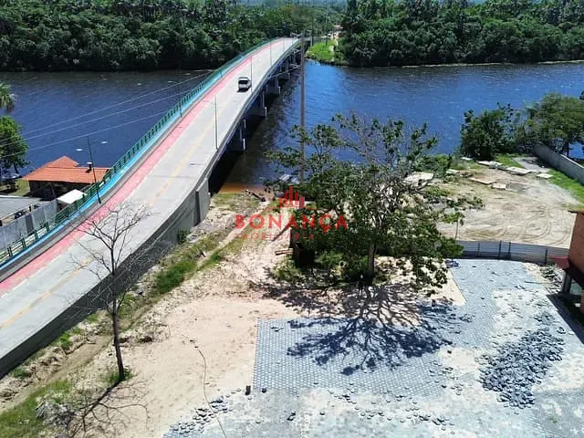 Pousada com 2800m², para alugar, no bairro Centro  em Barreirinhas