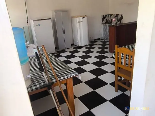 Pousada 16 quartos e 16 banheiros, à venda ou para alugar, no bairro Grussaí em São João da Barra