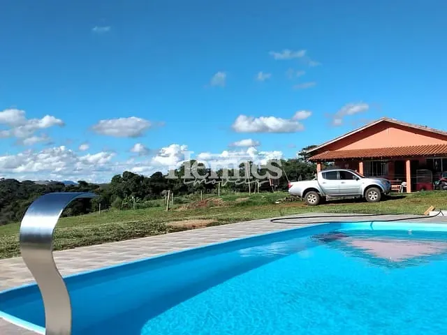 Pousada com 49000m², à venda, no bairro Sobradinho em São Thomé das Letras