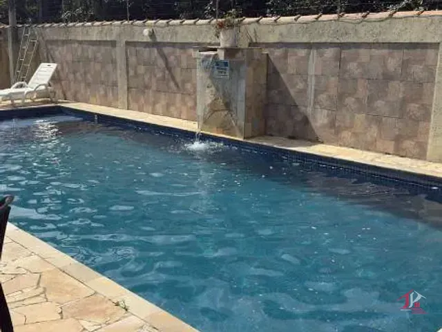 Pousada 4 quartos e 5 banheiros, à venda, no bairro Jardim Coronel em Itanhaém