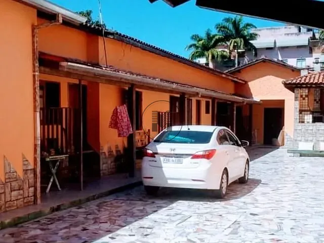 Pousada com 750m², à venda, no bairro Itaguá em Ubatuba