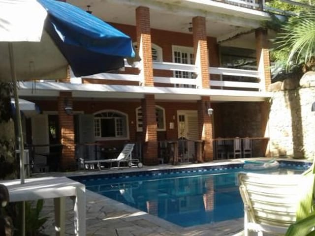 Foto do Pousada - Pousada à venda, 800 m² por R$ 2.700.000,00 - Massaguaçu - Caraguatatuba/SP | INDEPENDENCE NEGOCIOS IMOBILIARIOS LTDA