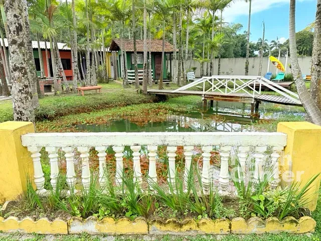 Pousada para alugar, no bairro Costeira em Balneário Barra do Sul
