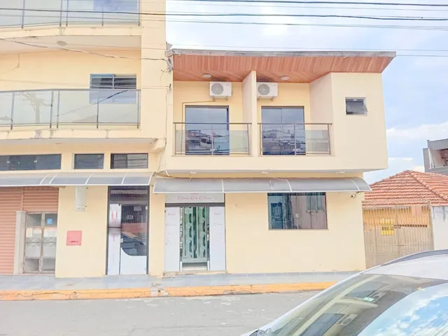 Pousada com 450m² 17 quartos e 18 banheiros, à venda, no bairro Santa Rita em Aparecida