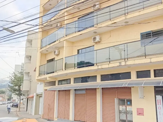 Pousada com 450m² 17 quartos e 18 banheiros, à venda, no bairro Santa Rita em Aparecida