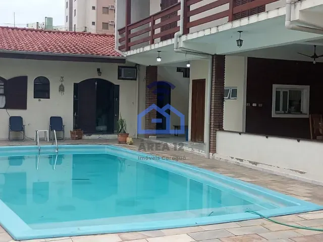 Pousada com 360m² 4 quartos e 4 banheiros, à venda, no bairro Martim de Sá em Caraguatatuba