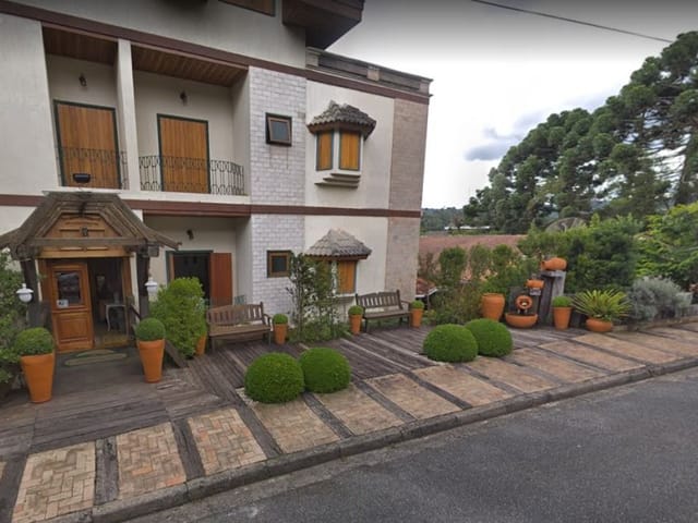 Foto do Pousada - Pousada à venda 27 Quartos, 27 Suites, 30 Vagas, 3150M², Capivari, Campos do Jordão - SP | RUSSI IMÓVEIS