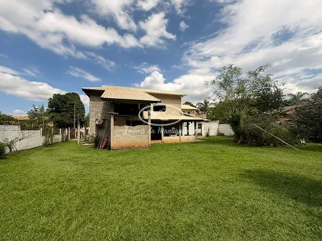 Pousada com 1336m² 11 quartos e 12 banheiros, à venda, no bairro Penedo em Itatiaia