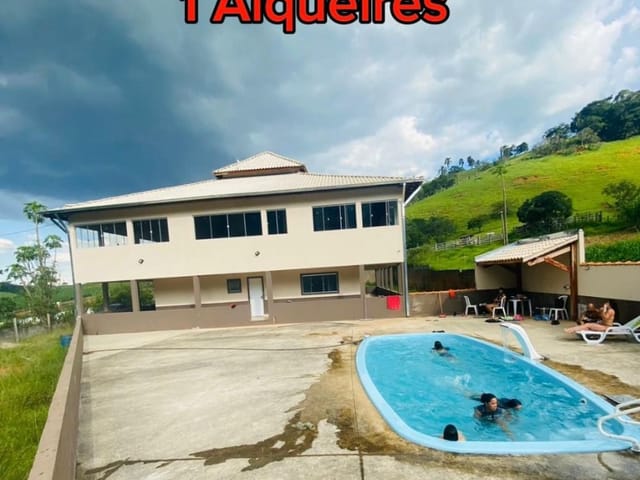 Pousada com 24000m² 4 quartos e 6 banheiros, à venda, no bairro Bairro dos Manoel em Cambuí