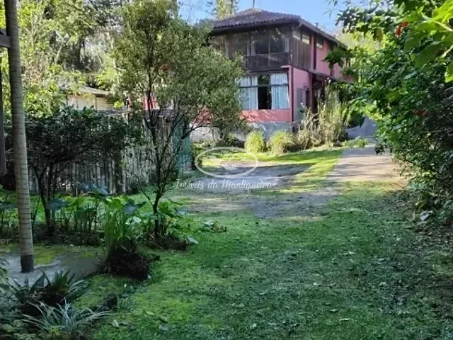 Pousada com 638m² 5 quartos e 6 banheiros, à venda, no bairro Vila de Maringá/RJ em Itatiaia