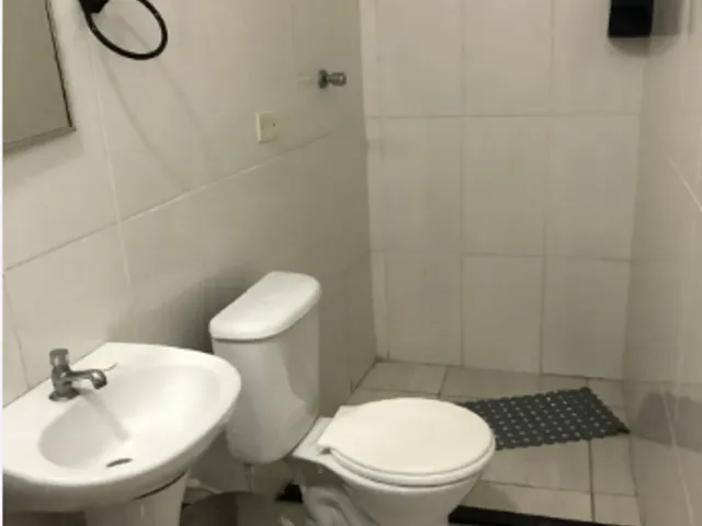 Pousada à venda ou para alugar, no bairro Centro em Pindamonhangaba