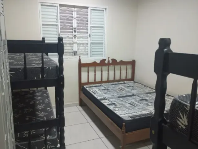 Pousada à venda ou para alugar, no bairro Centro em Pindamonhangaba