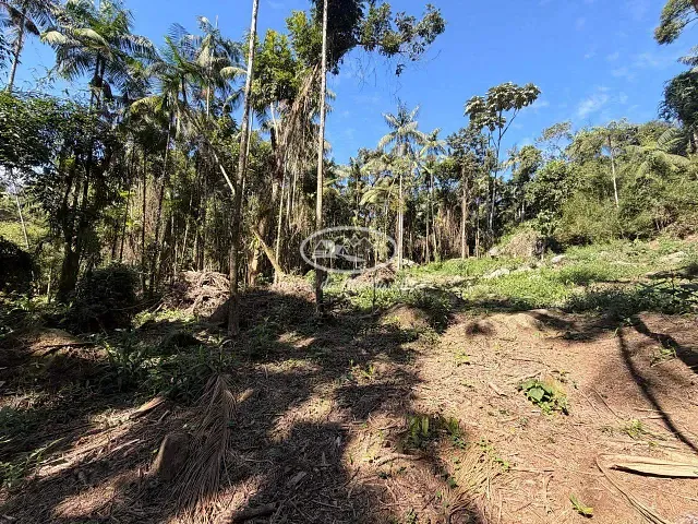 Pousada com 15830m² 16 quartos e 16 banheiros, à venda, no bairro Serrinha do Alambari (Agulhas Negras) em Resende