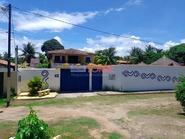 Pousada à venda, no bairro Olivença em Ilhéus