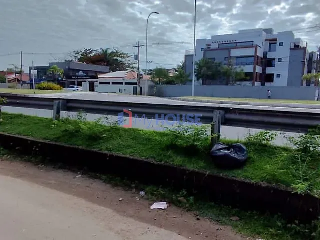 Casa com 237m², à venda, no bairro Nossa Senhora da Vitória em Ilhéus