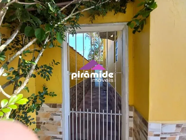 Pousada com 680m² 7 quartos e 11 banheiros, à venda, no bairro Massaguaçu em Caraguatatuba