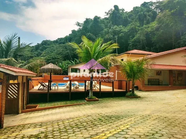 Pousada com 1100m² 8 quartos e 10 banheiros, à venda, no bairro Verde Mar em Caraguatatuba