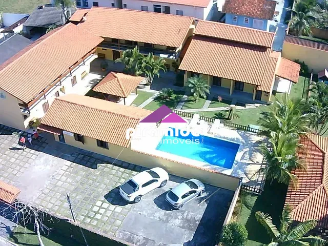 Pousada com 1600m² 14 quartos e 15 banheiros, à venda, no bairro Loteamento Villagio Verde Mare em Caraguatatuba