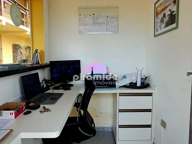 Pousada com 1600m² 14 quartos e 15 banheiros, à venda, no bairro Loteamento Villagio Verde Mare em Caraguatatuba