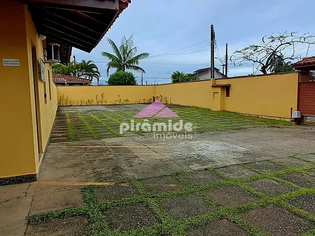 Pousada com 1600m² 14 quartos e 15 banheiros, à venda, no bairro Loteamento Villagio Verde Mare em Caraguatatuba