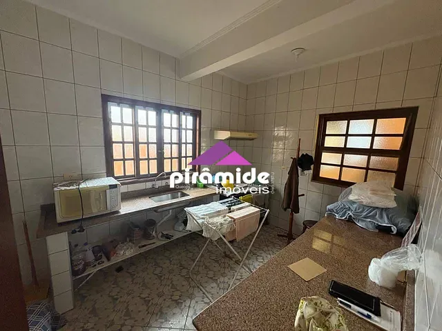 Pousada com 3000m², à venda, no bairro Massaguaçu em Caraguatatuba