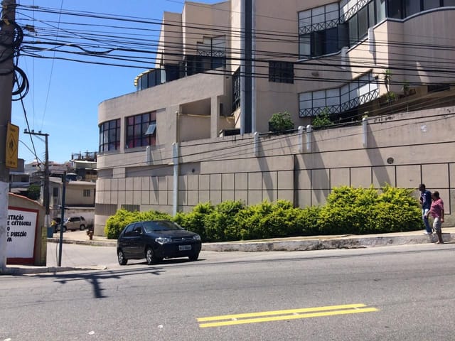 Prédio com 2500m², à venda, no bairro Centro em Macaé