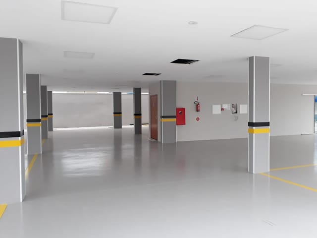 Prédio com 1071m², à venda, no bairro Cordeiros em Itajaí
