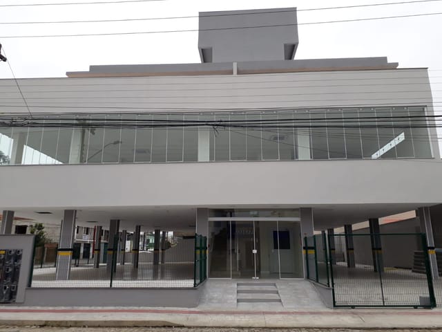 Prédio com 1071m², à venda, no bairro Cordeiros em Itajaí
